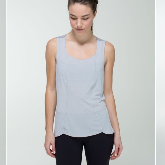 Lululemon Run Righteous Tank SZ 6 - Picture 2 of 5